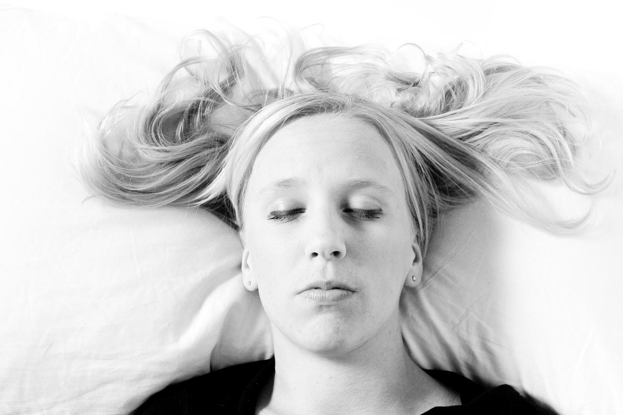 5 Ways To Train Yourself to Sleep on Your Back