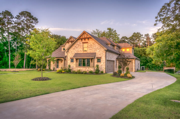 house with buckwheat hull mulch